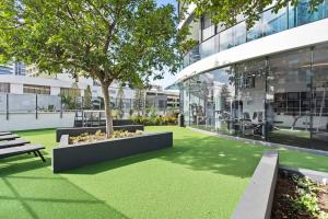 Aloft at Oracle A Stunning Beachside Resort