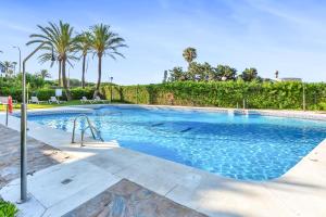 Modern beach apartment Romana Playa in Marbella, Elviria