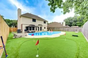 Amazing Getaway Home - 4 Bedrooms 2,5 Baths - West Houston, Katy, Richmond - Huge Pool, Mini-Golf, PingPong, Billards, BBQ, Katy Asian Town, Typhoon Waterpark, King Bed - 锡利