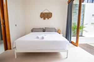A12 - Private Villa in Seminyak - Big Pool -NEW