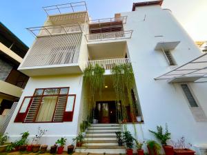 NIRVANA HAVEN HOME STAY