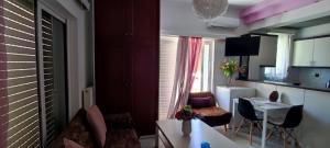 Top Holidays Apartments