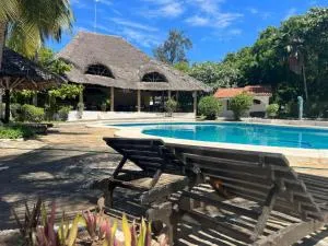 2Livu Villas Watamu - Mida