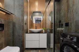Cozy Apartments with Parking in the 19th District by Noclegi Renters