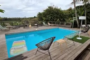 La Baie des Mangues 3 - Ylang-Ylang - Nibou - LʼÉperon