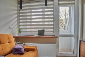 COZY VISIT, Studio4 with balcony, 24h Self Chek-in, on the first floor