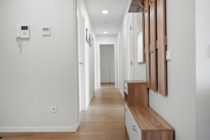 Stunning flat with pool and padel in Wellingtonia by Costarentals - M4