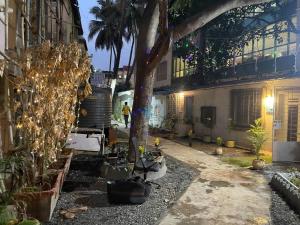Studio - 27, One Bedroom Apt- Bandra west