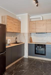 Poznań Airport Comfort Apartment by BookingHost