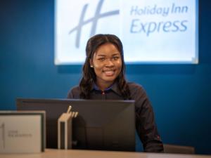 Holiday Inn Express Cheltenham Town Centre by IHG