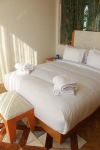 Sahara at Lake View Residence