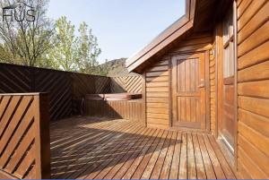 Cozy Cabin near Golden Circle - Private Hot Tub