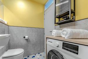 Newly renovated studio 2 min from Playa La Arena