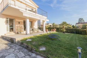 [Bardolino]Lungolago di Garda • Piscina • Parking