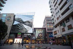 Jozsef-Corvin Central