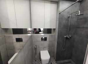 2 separate bedrooms apartment