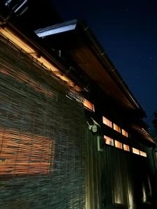 白子の古民家bimbetta 星空の下で焚き火とバーベキュー