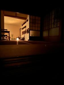 白子の古民家bimbetta 星空の下で焚き火とバーベキュー