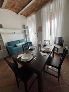 TrastevereMoroni Gem