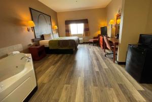 Super 8 by Wyndham Rolla