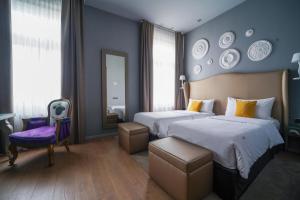 Superior Twin Room room in 987 Design Prague Hotel