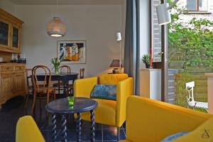 Le menhir bleu, gîte 2 personnes de plain-pied à Wéris