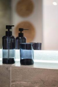 Modern Escape at The Rubik & Rooftop Pool, AC