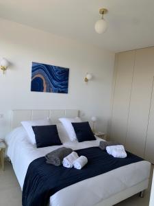 Villas VILLA NAPOLEON vue mer et piscine : photos des chambres