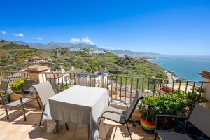 TAMANGO HILL 3-1B NERJA Menyber