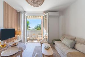 Appartement avec balcon - Cassis Centre - 4-star hotels in Cassis