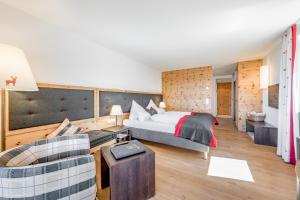 Deluxe Double Room with Balcony room in Inntaler Hof