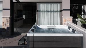 Ennea Muses Rooms and Suites