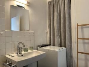 Appartements 452 - Appartement T2 vue mer, a 50m de la plage. : photos des chambres