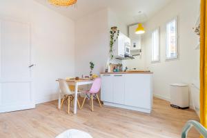 Appartements L-Atypique - Appt a 150m de la plage : photos des chambres