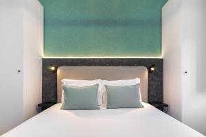 WHome Urban Oasis Haven with AC, Patio & Washer