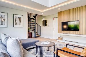 Bahati Executive Pad