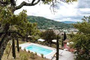 Residence Collecchio - Mughetto - Uzzano