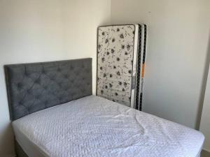 Apt com suíte+vaga+Wi-Fi menos de 90 MTS DA PRAIA