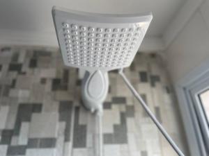 Apt com suíte+vaga+Wi-Fi menos de 90 MTS DA PRAIA