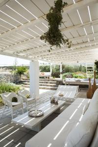 Sea Paros Holiday Villa with panoramic views over Naoussa bay