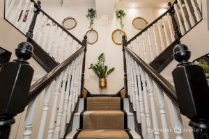 The Atrium by Grandeur Property