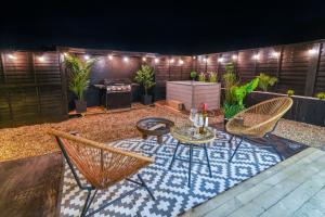 The Nest @The Outside Inn