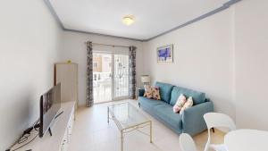 Holidoo Travel "El Divino 99"