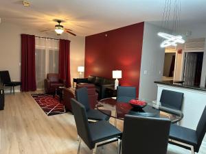 Spider-Man-themed condo near Disney, Sea World, Universal and OCCC with pool, spa, restaurants, shuttle, private balcony, and view of fireworks shows