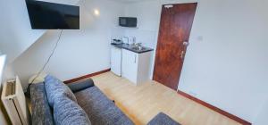 mySTAYINN Inverness Guest House - Rooms