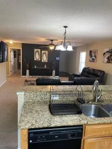 3 bedroom 2 bathroom House - Lugoff