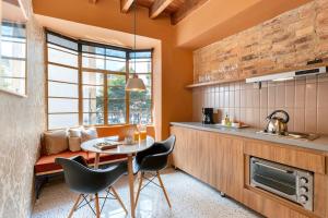 AVJ2 - Increíble Apartamento en La Candelaria con Calefacción 2 Hab