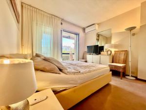 B038 Spacieux Appartement proche Croisette parking