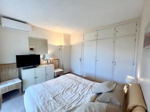 B038 Spacieux Appartement proche Croisette parking