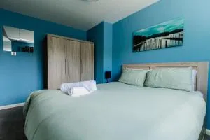 Hullidays 3 bed House Hull West Calvert - Anlaby